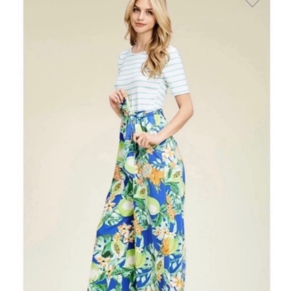 Reborn J Tropical Print Jumpsuit - Picture 2 of 8